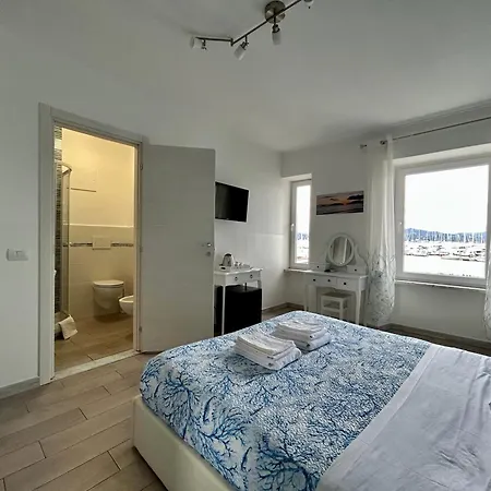 Fezzano / Portovenere Stilish Double With Sea View, Balcony Or Small Courtyard 3* 페차노