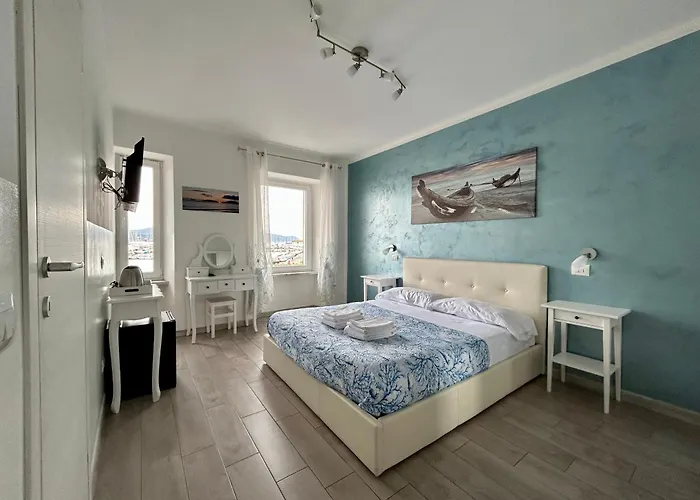 Vendégház Fezzano / Portovenere Stilish Double With Sea View, Balcony Or Small Courtyard Fezzano