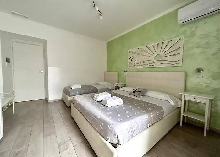 Vendégház Fezzano / Portovenere Stilish Double With Sea View, Balcony Or Small Courtyard Fezzano