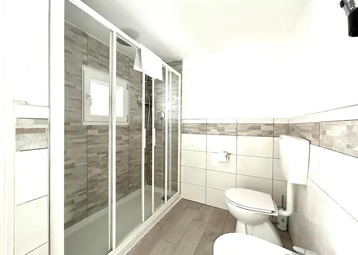 Vendégház Fezzano / Portovenere Stilish Double With Sea View, Balcony Or Small Courtyard 3*