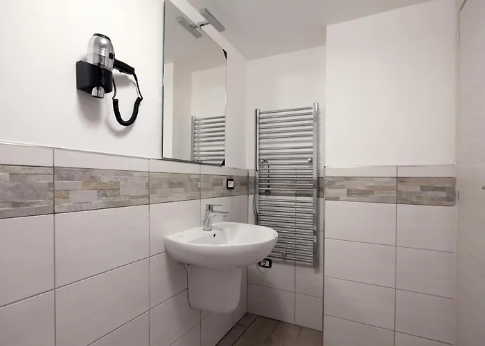Fezzano / Portovenere Stilish Double With Sea View, Balcony Or Small Courtyard Vendégház 3*