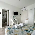 Fezzano / Portovenere Stilish Double With Sea View, Balcony Or Small Courtyard