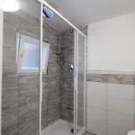 Fezzano / Portovenere Stilish Double With Sea View, Balcony Or Small Courtyard Gasthof