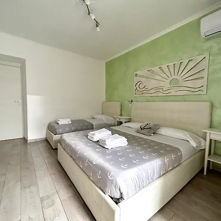 Vendégház Fezzano / Portovenere Stilish Double With Sea View, Balcony Or Small Courtyard Fezzano