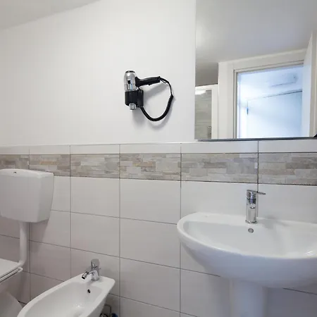 Affittacamere Fezzano / Portovenere Stilish Double With Sea View, Balcony Or Small Courtyard *