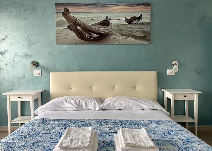 Gasthof Fezzano / Portovenere Stilish Double With Sea View, Balcony Or Small Courtyard